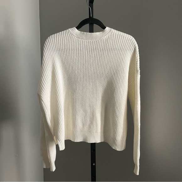 Santorini Stitch Crewneck Pullover Size Medium - Picture 2 of 3